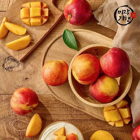 미각기행 프리미엄 망고복숭아 중과 1kg (7과 내외)