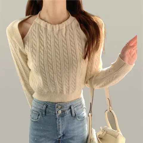 |CCT9288|여성 홀터넥 꽈배기 디자인 슬림 크롭 긴팔 니트