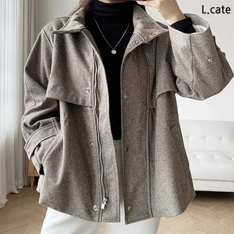 엘케이트 여성 자켓 LRT3438 여자 하이넥 포켓 아우터