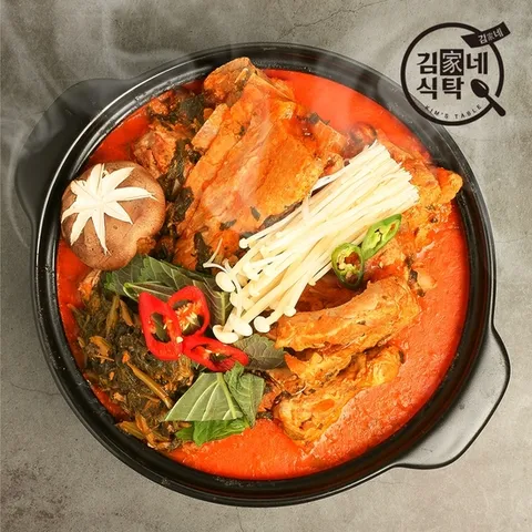 [김가네 식탁/해썹인증]감자탕 5kg(9-10인분)+겨자소스 증정/국내산 돈등뼈