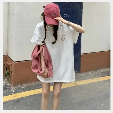 여성 여름 반팔티 레깅스코디 박스티 여리한 데일리
