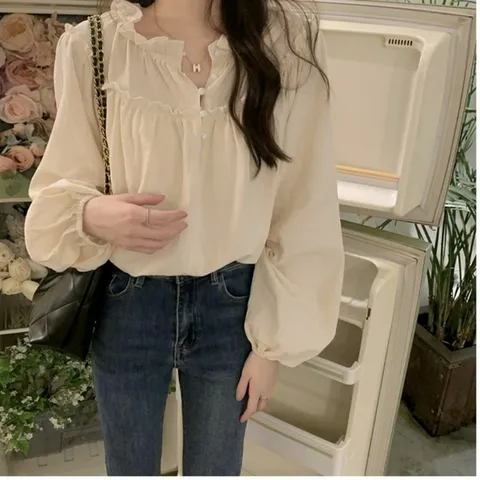 크롭 기장 2가지색상 데이트룩 페미닌 프릴 블라우스