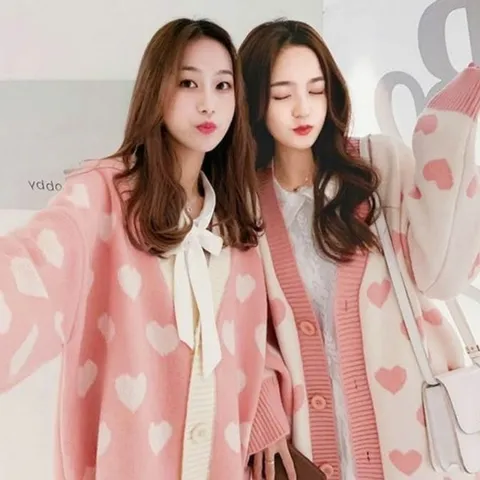 큐티 베이비핑크 사랑스러운 데이트룩 여자가디건 예