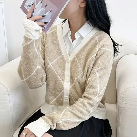 여자 부클 사선 패턴 캐주얼 브이넥 니트 긴팔 가디건