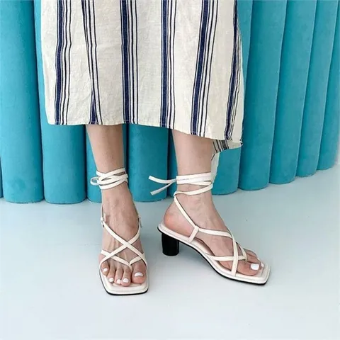 [오노마] ONM 글래디에이터 묶는샌들 스트랩샌들 스퀘어코 여름신발