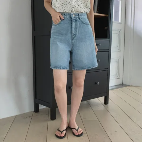 (린다샵) 데일르 베이직 워싱 연청 데님 숏 팬츠