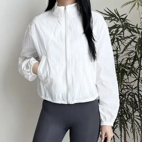 [오노마] ONM 바스락 여성 바람막이 경량 점퍼 여자 트레이닝 점퍼