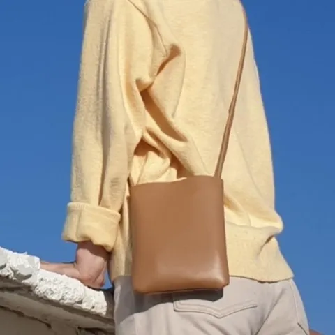 [라일리] Rly 모카 인조가죽 핸드폰 휴대폰 가방 미니백 어깨끈 산