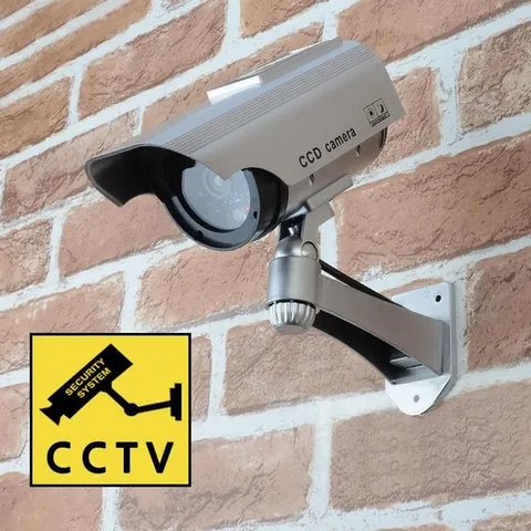 원통 돌출형 태양광 충전식 가짜CCTV 모형카메라
