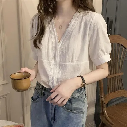 브이넥 레이스 화이트 하얀 블라우스 반팔셔츠 (WE62DD5)
