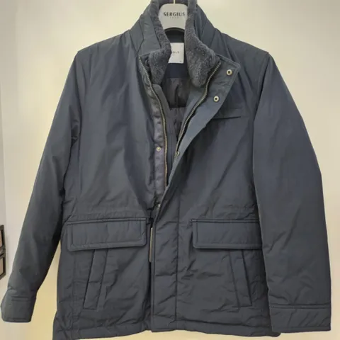 행복한백화점세르지오 오리털  네이비 점퍼 sjpssmg4165