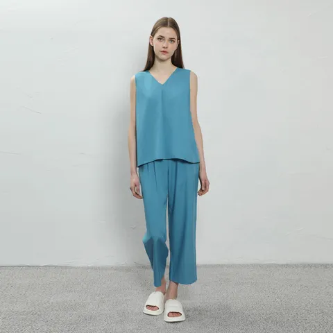 린넨 혼방 투턱 팬츠 (소매 세트) UFJWBP28CN