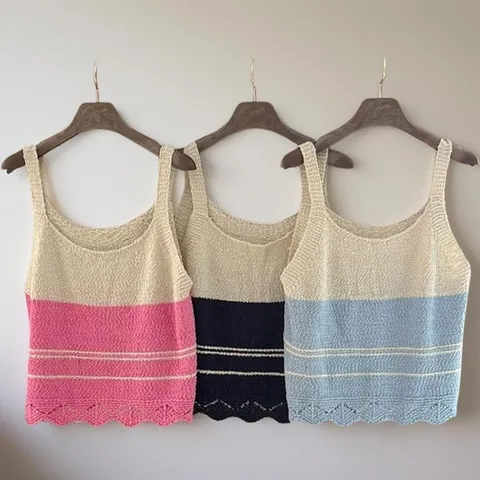 여성 여름 니트 배색 부클 스카시 뷔스티에 니트 조끼