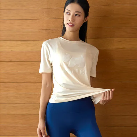 아가타 스포츠 에어 스킨 7데이즈 스탠다드 티셔츠