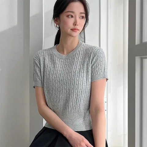 (브이와이) VY 여자 앙고라 U넥 슬림핏 피셔 반팔니트 티셔츠_15897672_588847