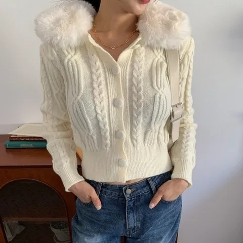 (브이와이) VY 여성 밍크퍼 카라 긴팔 가디건_WJK23707_19150231_588847