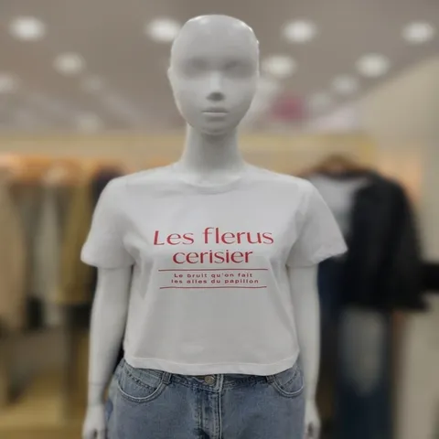 (플라스틱아일랜드) 레터링 크롭 티셔츠 PQ7CH362_DJ