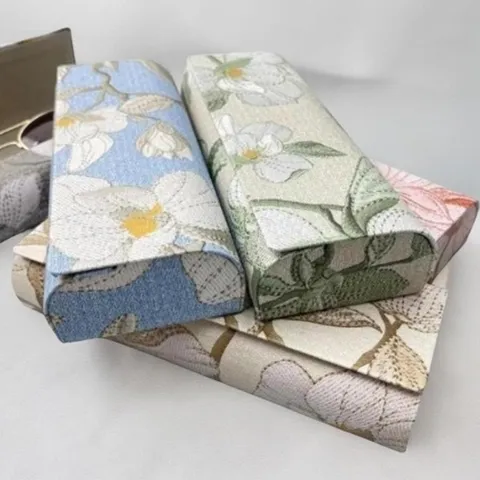 (신상오픈런) |CCA8412|여성용 꽃무늬 안경 케이스 기념일 선물용 선글라스 보관함_23067700_597559