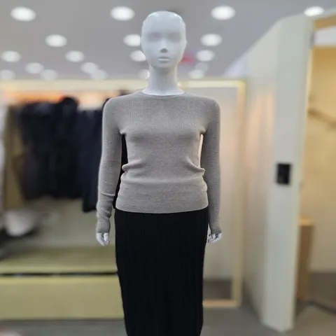 (플라스틱아일랜드) 베이직 라운드넥 티셔츠 PR7XD3G4_DJ