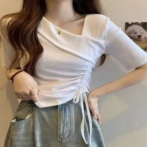 비욘드스타일 언발 셔링 슬림핏 티셔츠 1008344