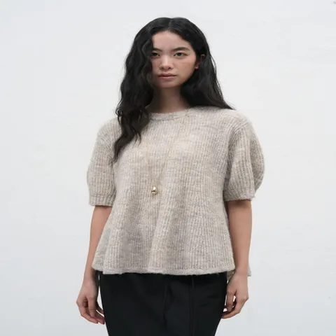 제너럴아이디어 WBE3L05522BE 벌룬 플레어 하프 니트 풀오버 [BEIGE] WBE3L05522 53808