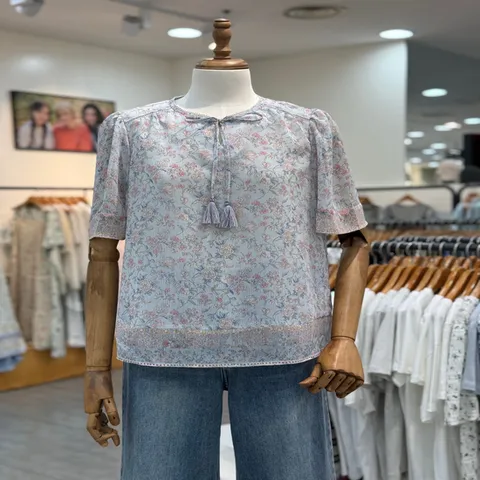 (써스데이아일랜드) 플라워 태슬 보더 블라우스 t254abl216_DG