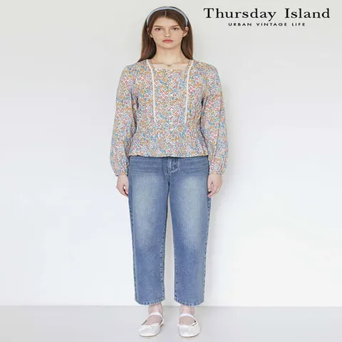 (써스데이아일랜드) Thursday Island 유니크 콤비 플라워 블라우스(T246MBL141W)