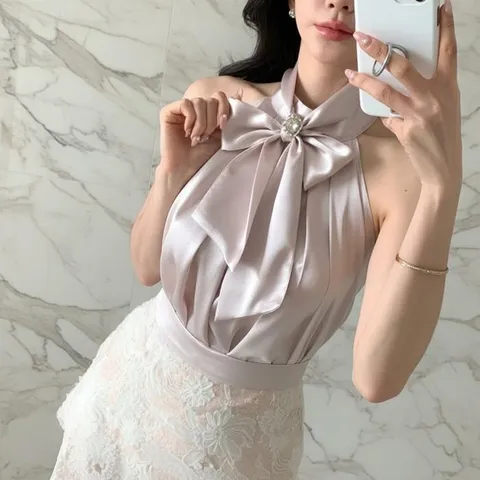 (신상오픈런) 여성 새틴 리본 긴 넥타이 큐빅 핀 민소매 셔츠 (49685199)