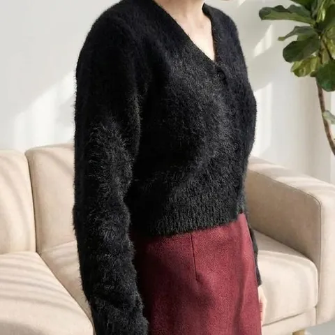 (디자이어로즈) 디자이어로즈 부드러운 여성 겨울 모헤어 가디건 (43388828A)