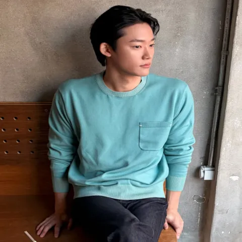 제너럴아이디어 GF1UKP003W UNI 포켓 크루넥 풀오버 [3COL] GF1UKP003 6043350