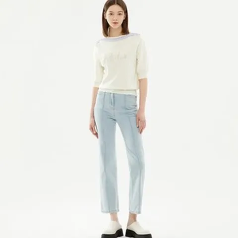 씨씨콜렉트 여성용 보트넥 부클 자수 니트 탑 C222KSK040