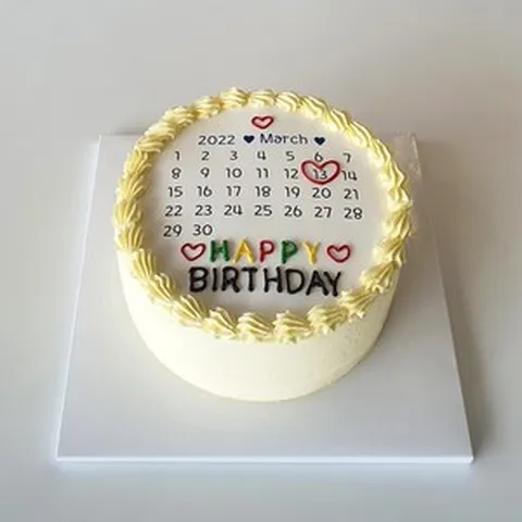 케이크어위시 생일 달력 포토 레터링 케이크 주문제작 엄마 친구 오빠 동생 택배로받는 축하선물 수제 맞춤 케익 케익전국 서울 부산 대구 인천 대전 배송, 블루베리 맛 미니, 화이트, 주문일 기준 2일후 수령(예 일요일 주문-화요일 수령), 1개