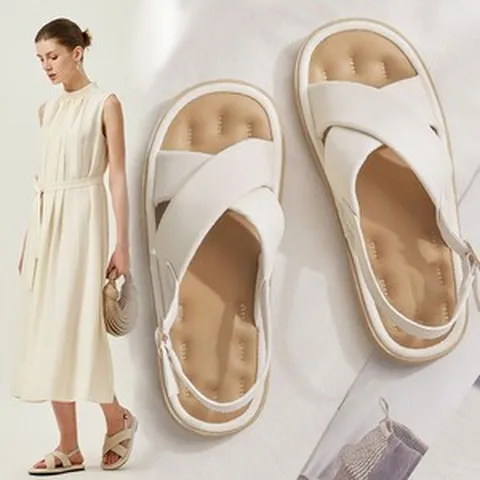 네루양품 여성스트랩 플랫폼 샌들 발편한 쿠셔닝 경량 샌들