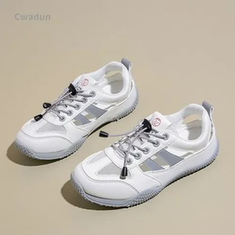 Cwadun 꼬마 화이트 슈즈 여자 캐주얼 펀칭 슬립온