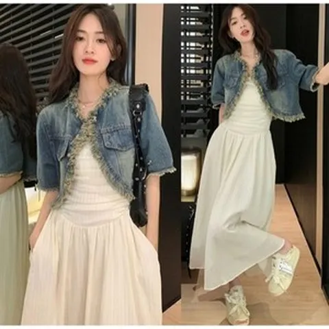 아일랜드스토리 데님볼레로 청숏자켓 데님자켓 라운드넥 여성 반팔