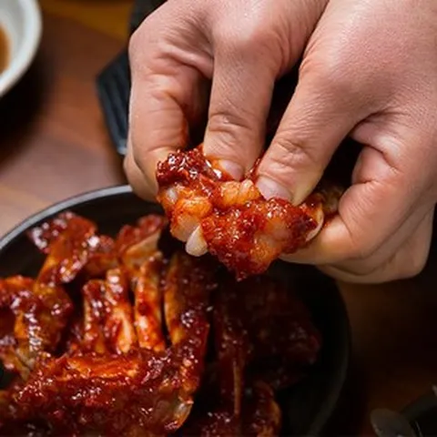 진간장게장 연평도산 양념게장 매콤달콤 당일제조 1kg 2kg, 眞 연평도산 매콤달콤 양념게장 (6미) 2kg