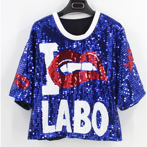 반팔 스팽글 입술티셔츠