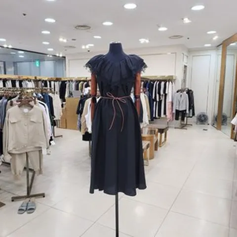 도호 프릴벨티드원피스 DX5OP660/블랙