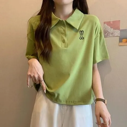 지고다그 여름 카라 반팔티셔츠 여성 캐주얼 자수 루즈핏 폴로티 심플 베이직 상의 SX68711