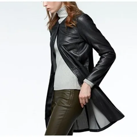 로보 펀칭 레더 코트