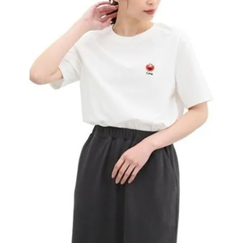 Sesame Street 세서미 스트리트 엘모 여성 기본 반팔 티셔츠 화이트