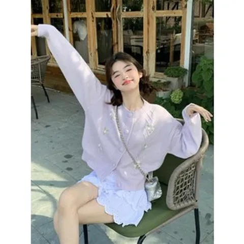 꽃자수가디건 여성 가을 겨울 아우터 달콤한 부드러운 입체 자수 플라워 니트 이너 스웨터 꽃 가디건