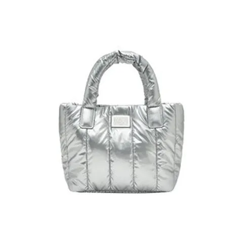 CLASSIC LOGO GLOSSY PADDING BAG silver 의류
