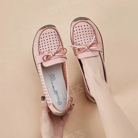 할머니 로퍼 둥근 앞코 펀칭 단화 흰색 푹신한 중년 엄마 신발 화이트 부드러운 미끄럼방지