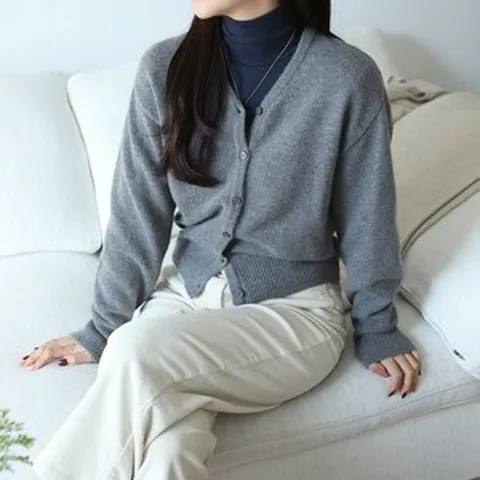 인디브랜드 라쿤울 브이넥 가디건641742