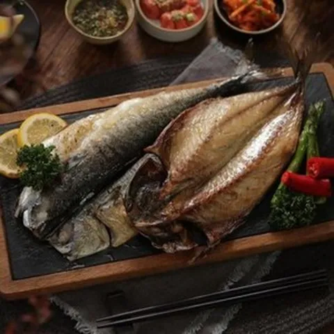 반건조고등어(상생) ()부산 반건조 고등어 500g x 7팩(팩당 2마리) / 총 14마리 3.5kg, 1