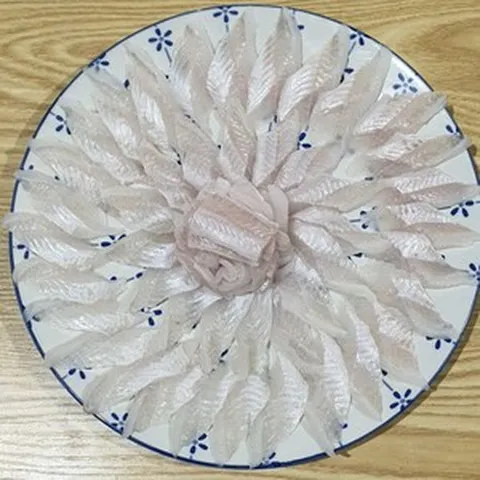 통영 순살 아나고회 붕장어회 1kg 당일조업 산지직송, 아나고회 1kg( 손질후 400g 내외), 1개