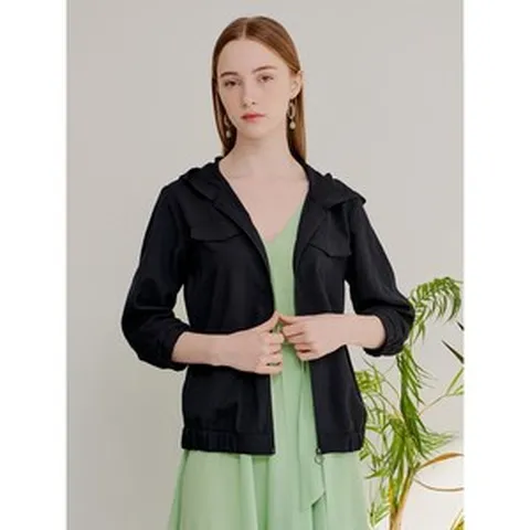 르투아 세미 캐쥬얼 점퍼 블랙