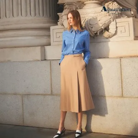 아쿠아스큐텀 온플 플리츠 스커트