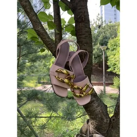 7623 슈프롬슈 이태리소가죽 체인 샌들힐 성수동수제화